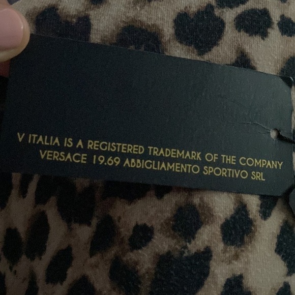 VITALIA MADE IN ITALY New
Textured Leather Belt